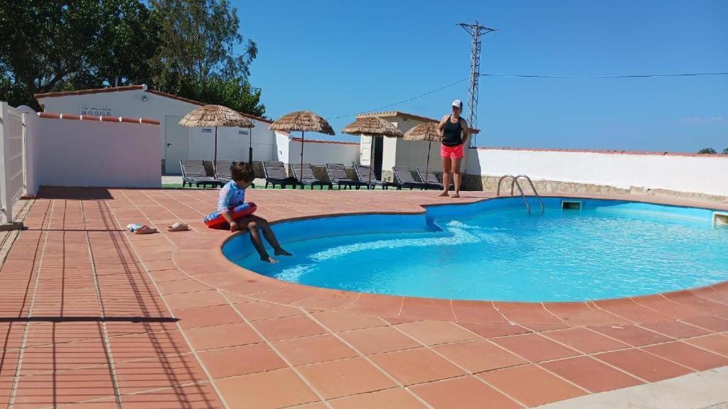 Kampaoh Delta Del Ebro Hotel El Poble Nou del Delta Bagian luar foto